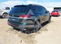 2021 Volkswagen Atlas photo