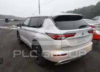 2022 Mitsubishi OUTLANDER фото