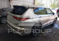2022 Mitsubishi OUTLANDER фото