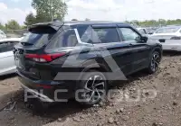 2022 Mitsubishi OUTLANDER photo