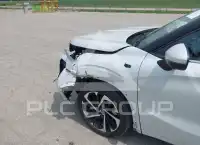2022 Mitsubishi OUTLANDER фото