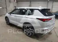2022 Mitsubishi OUTLANDER фото