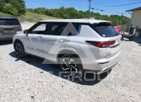 2022 Mitsubishi OUTLANDER фото