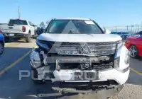 2022 Mitsubishi OUTLANDER фото