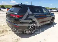 2022 Mitsubishi OUTLANDER фото