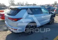 2022 Mitsubishi OUTLANDER фото