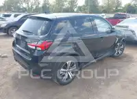 2022 Mitsubishi OUTLANDER photo