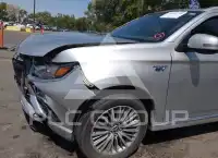 2022 Mitsubishi OUTLANDER фото