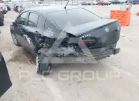 2022 Nissan VERSA фото