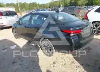 2022 Nissan VERSA фото
