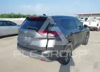 2022 Nissan ROGUE photo