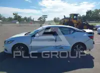 2022 Nissan SENTRA фото
