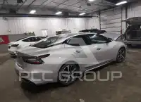 2022 Nissan MAXIMA фото