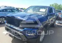 2022 Nissan FRONTIER фото