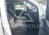2022 Nissan FRONTIER фото