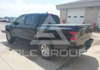 2022 Nissan FRONTIER photo
