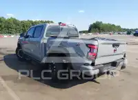 2022 Nissan FRONTIER фото