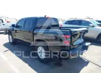 2022 Nissan FRONTIER photo