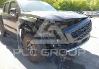 2022 Nissan FRONTIER photo