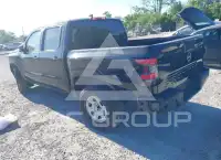2022 Nissan FRONTIER photo