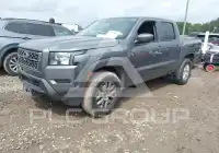 2022 Nissan FRONTIER фото