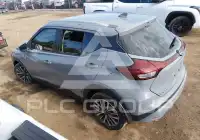 2022 Nissan KICKS фото