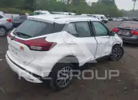 2022 Nissan KICKS фото