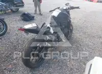 2022 Ducati Monster фото