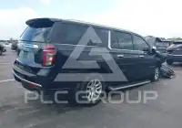 2022 Chevrolet Suburan photo