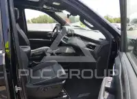 2022 Chevrolet Suburan фото