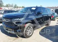 2022 Chevrolet Suburan photo
