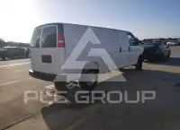 2022 Chevrolet EXPRESS photo