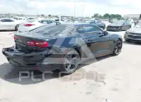 2022 Chevrolet Camaro фото