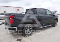 2022 Chevrolet Silverado photo