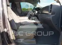 2022 Chevrolet Silverado фото