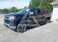 2022 Chevrolet Silverado photo
