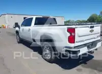 2022 Chevrolet Silverado фото