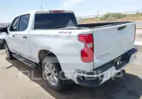 2022 Chevrolet Silverado фото