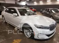 2022 BMW 740 фото