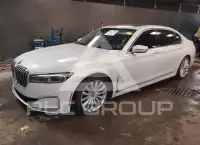 2022 BMW 740 фото