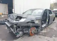 2022 BMW 750 photo