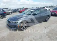 2022 BMW 330 фото