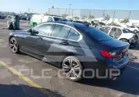 2022 BMW 330 фото