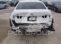 2022 BMW 330 фото