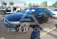 2022 BMW 330 фото