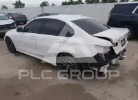 2022 BMW 330 фото