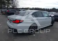 2022 BMW 540 фото
