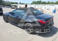 2022 BMW M4 фото