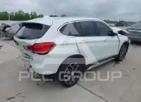 2022 BMW X1 фото