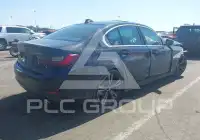 2022 BMW 330 фото